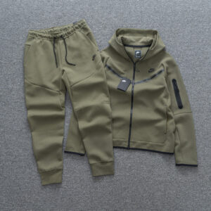 CONJUNTO -  NK Tech Fleece  - VERDE