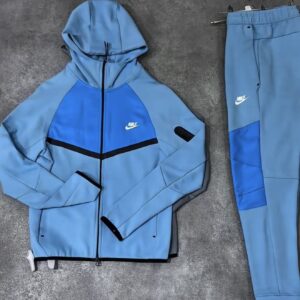 CONJUNTO – NK Tech Fleece